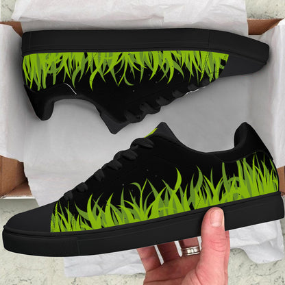 Grass Skate Kicks