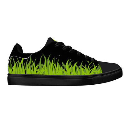 Grass Skate Kicks