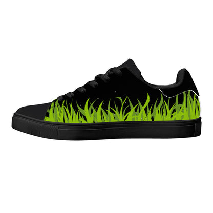 Grass Skate Kicks