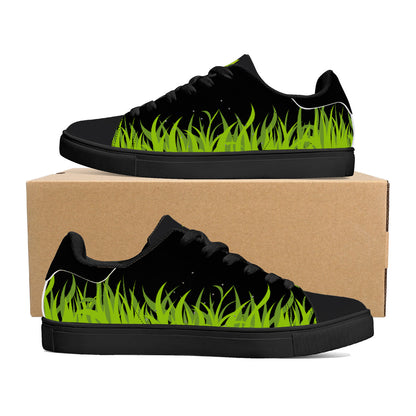 Grass Skate Kicks